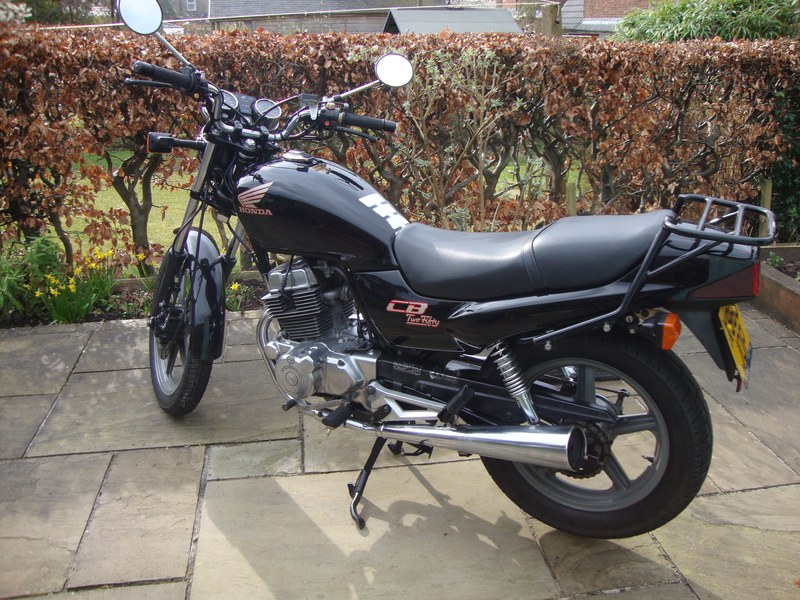 2000 Honda CB 250