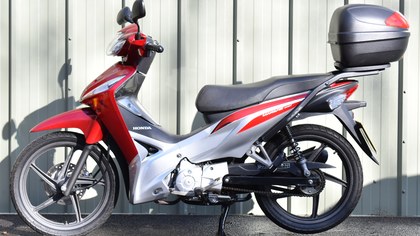 2014 Honda Wave four stroke 109cc motorcycle or scooter
