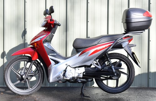 2014 Honda Wave four stroke 109cc motorcycle or scooter For Sale by Auction