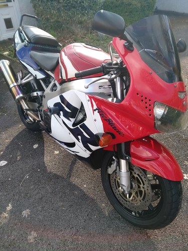 1999 Honda CBR 900RR Fireblade