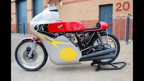 1975 Honda CB 400 - 2