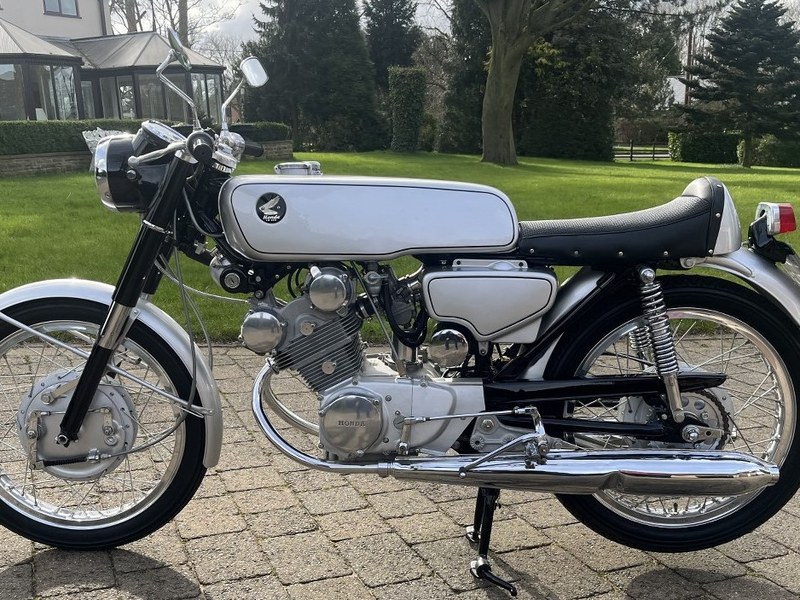 1962 Honda CR93 Street Model