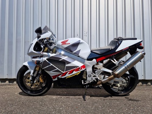 2002 Honda VTR 1000