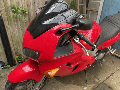 2001 Honda VFR 800