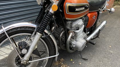 Honda CB750 FOUR K4 CLASSIC MOTORCYCLE BARN FIND