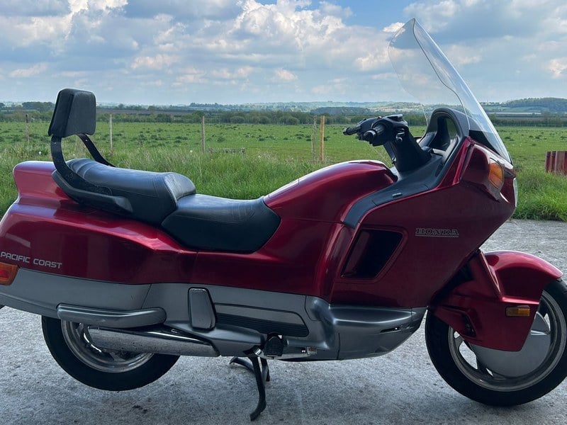1993 Honda PC800 Pacific Coast