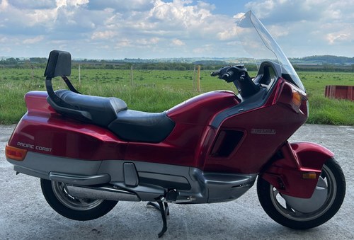 1993 Honda PC800 Pacific Coast Zu verkaufen durch Auktion