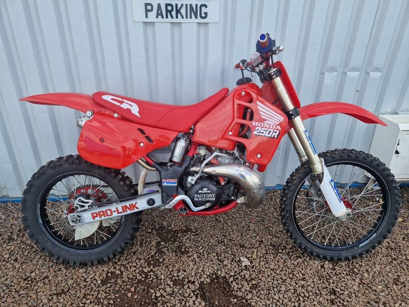 1989 Honda CR 250 - 1 1989 Honda CR 250 - 1