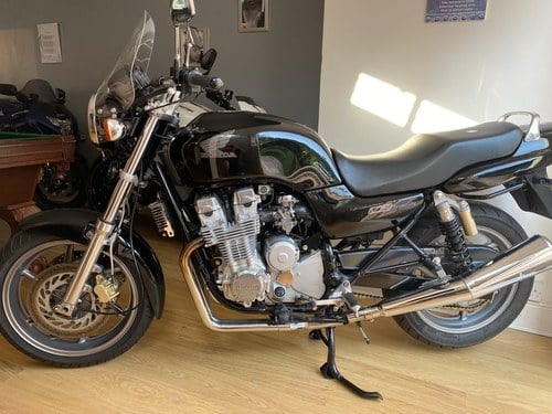 1995 Honda CB 750