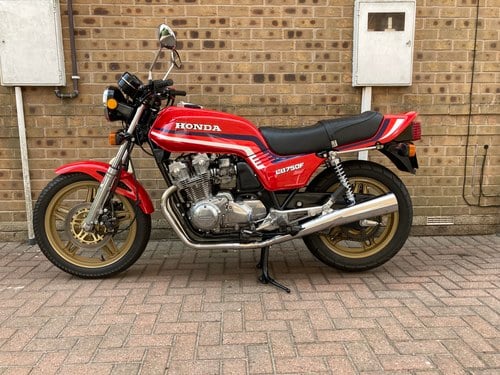 Lot 397 - 1982 Honda 748cc CB750 F-B Super Sport À venda em leilão