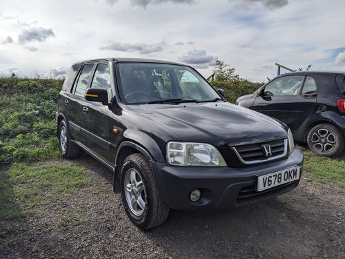 1999 Honda CR-V (2.0 Manual 5-Speed AWD)