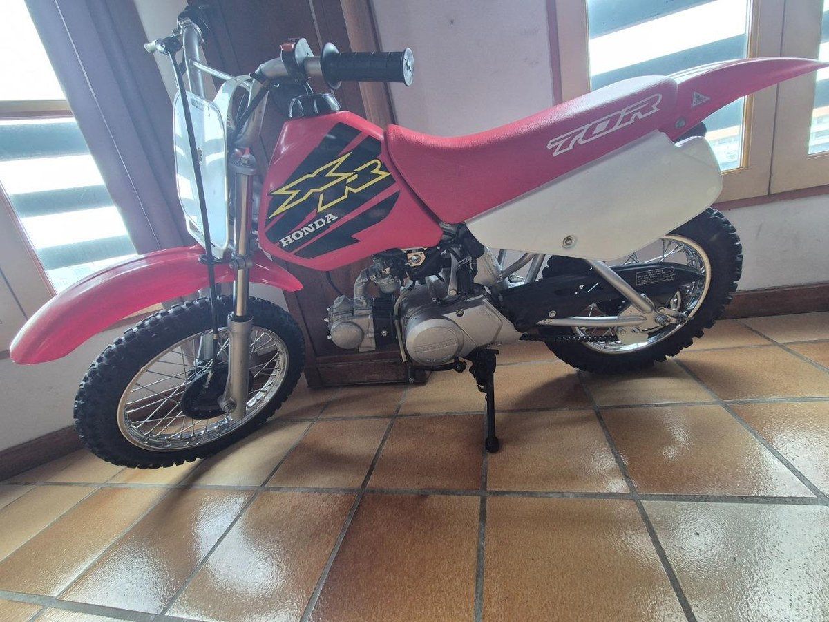 2000 Honda XR 70 Röd manuell, 3 växlar i L'Île-d'Yeu, Frankrike - Till ...