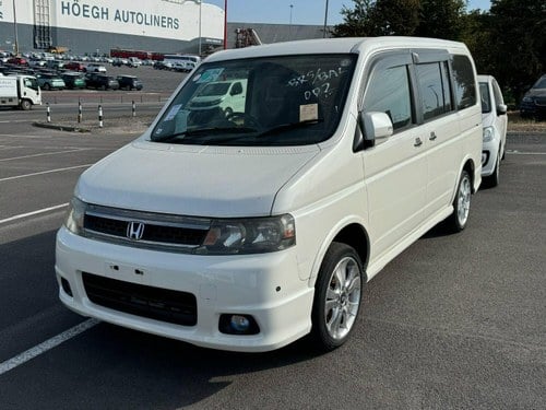 2004 HONDA STEPWAGON RF8 24T *RARE FACTORY 4WD* Kaufen Bei