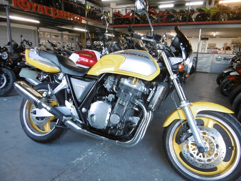 Honda CB1000 Super Four REMARKABLE CONDITION
