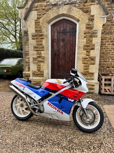 1988 Honda VFR 400