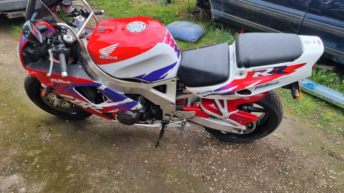 Honda Motorcycles 1994 Honda Cbr900rr For Sale Cbr 900 Usata 1994