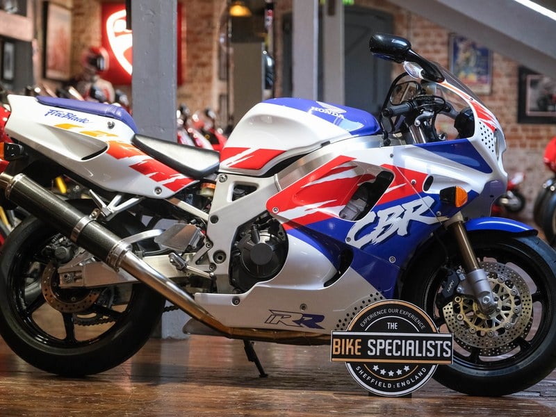 Honda CBR900RR FireBlade UK, 2 Owner 1992 Early Example