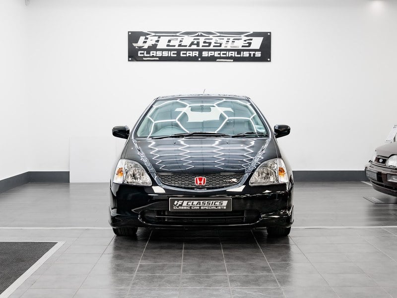 Rapid Classics: Eine Suche. Alle Oldtimer. 24 » Rapid Classics: Eine Suche. Alle Oldtimer. 2003 Honda Civic Type-R (EP3) Nighthawk Black '9923-miles'