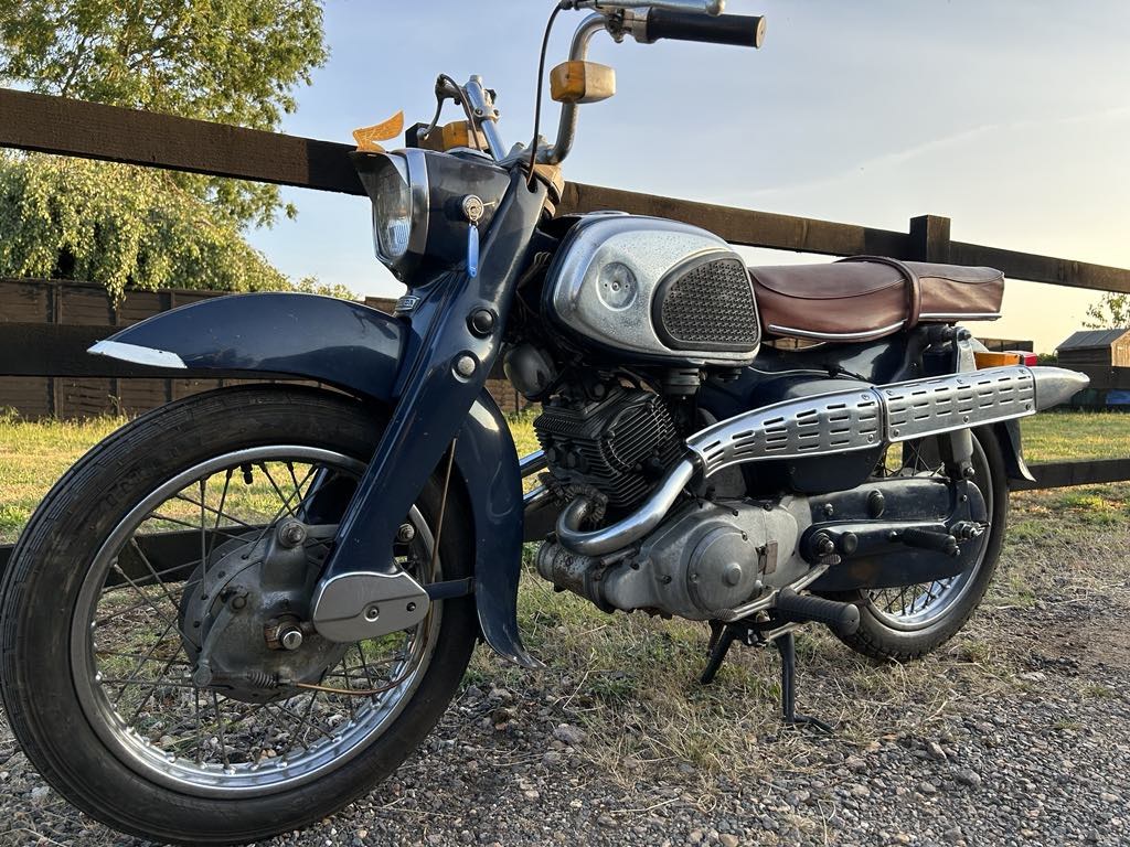 Cs92 1961 Honda cs92 Multicolour Manual, 5 speed Right Hand Drive in Sandy ...