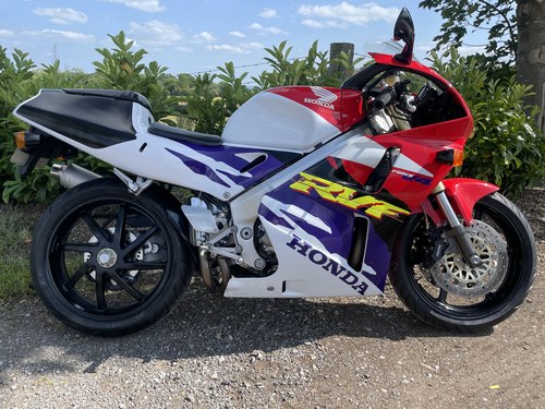 1999 Honda RVF