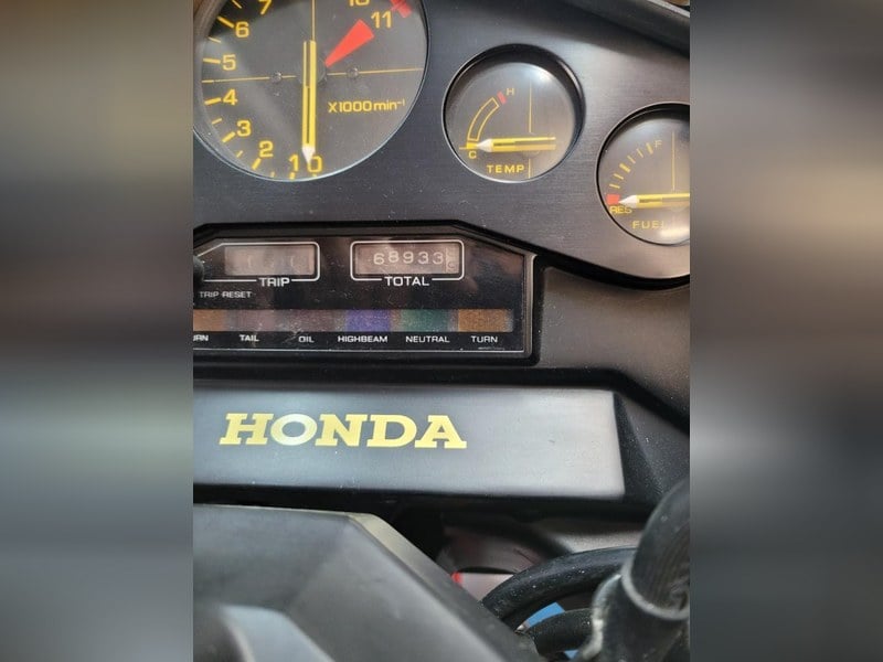 1987 HONDA VF 1000 F