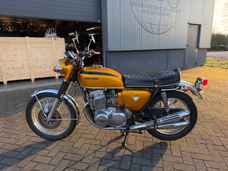 1971 Honda CB 750 - 1 1971 Honda CB 750 - 1