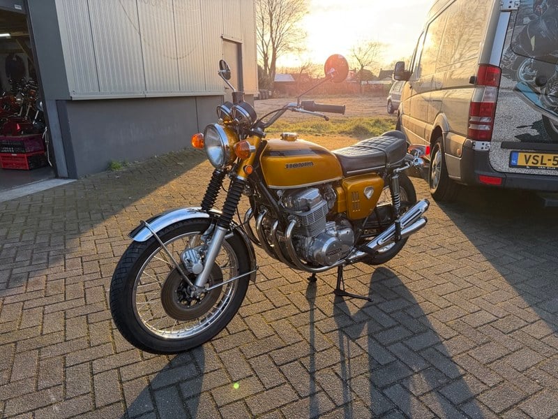 1971 Honda CB 750 - 2 1971 Honda CB 750 - 2