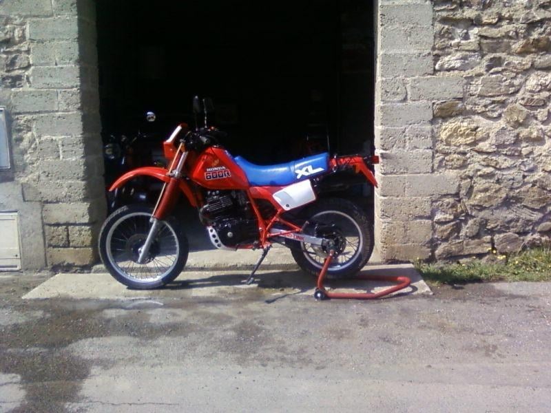 1985 Honda XL 600R - 1 1985 Honda XL 600R - 1