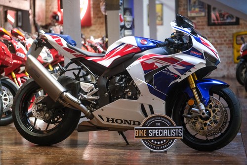 2022 Honda CBR 1000RR SP 30 Year Anniversary A vendre