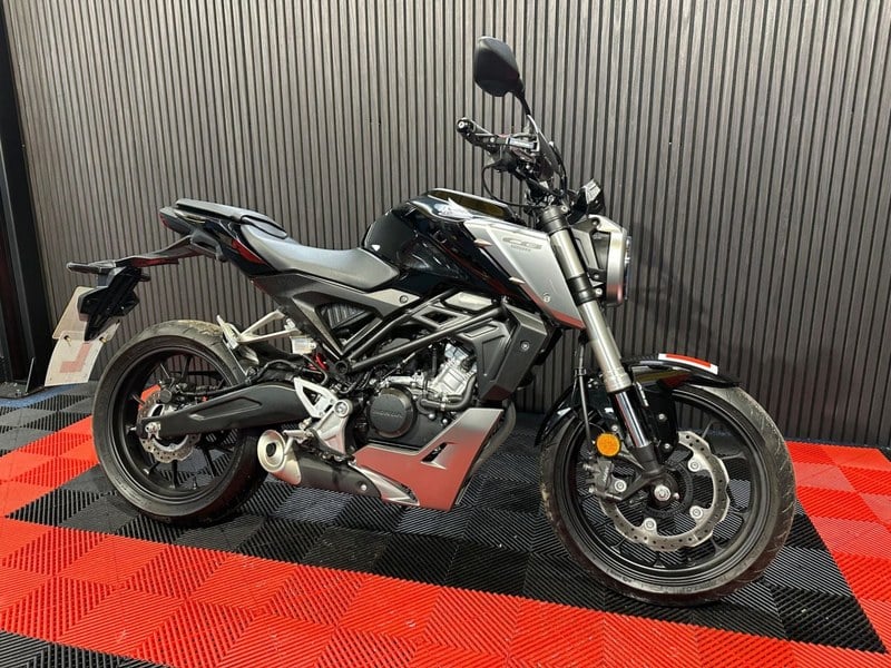 2020 HONDA CB125R 125 Naked Petrol Manual Euro 4 (14 ps)