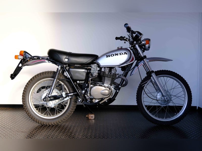 Honda XL 250 K0 Motosport - restored - shipping Worldwide -