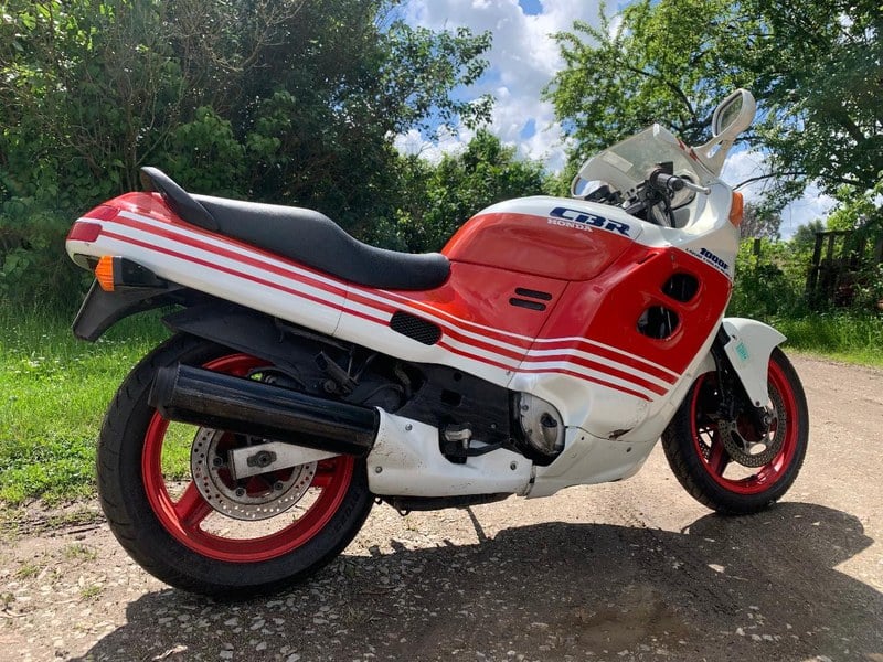 1989 Honda CBR 1000F - 1 1989 Honda CBR 1000F - 1