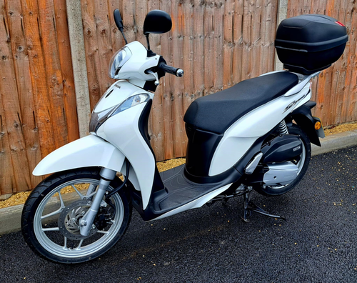 2017 Honda ANC SH 125 Scooter FSH VENDU