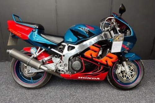 2000 Honda CBR900RR Vente aux enchères