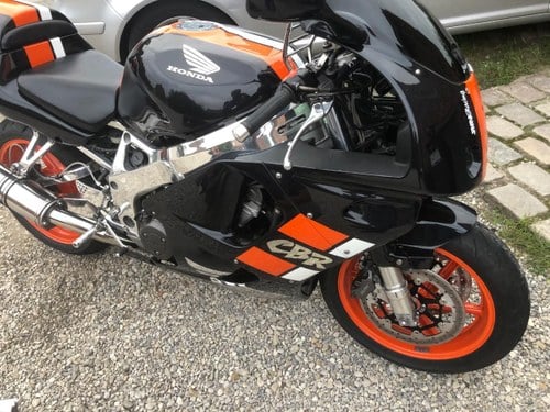 1997 Honda CBR 900RR Fireblade Te koop