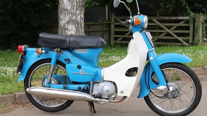 Honda Cub EZ90