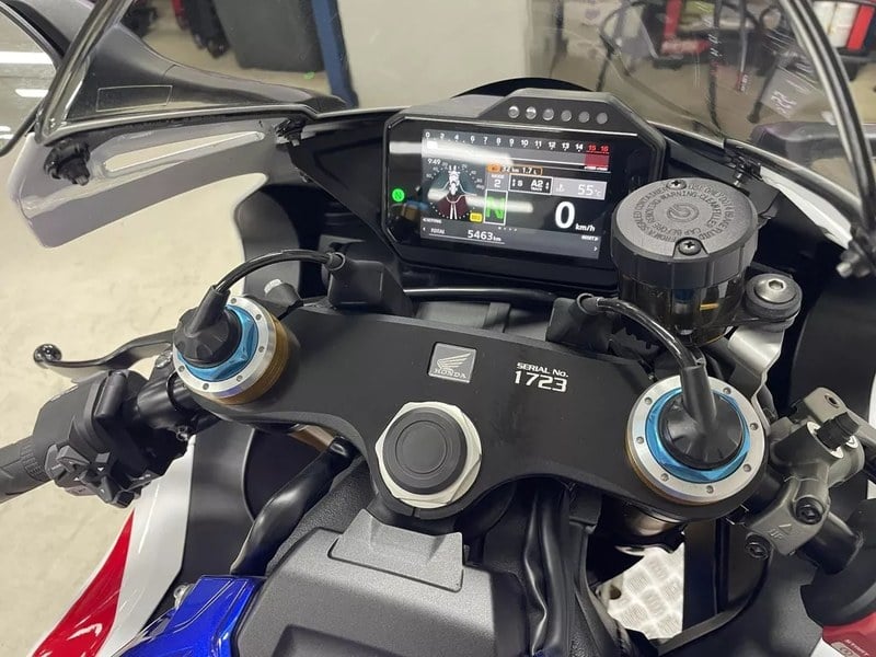 2024 Honda CBR 1000RR Fireblade - 2 2024 Honda CBR 1000RR Fireblade - 2