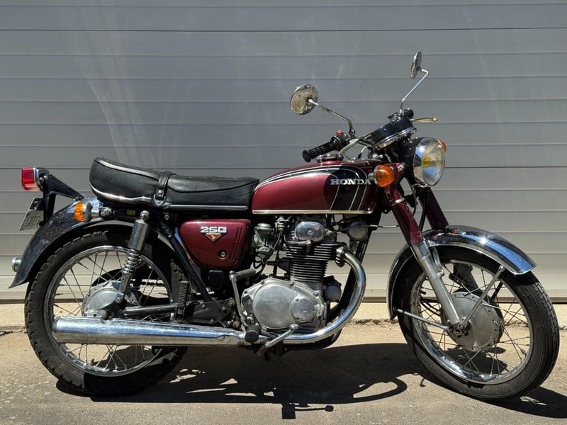 1973 Honda CB 250 - 1 1973 Honda CB 250 - 1