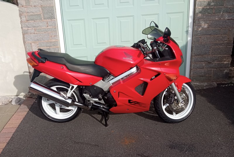 1999 Honda VFR 800 - 2 1999 Honda VFR 800 - 2