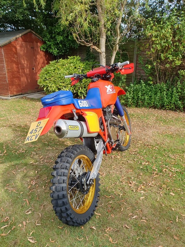 1986 Honda XR 600 - 2 1986 Honda XR 600 - 2