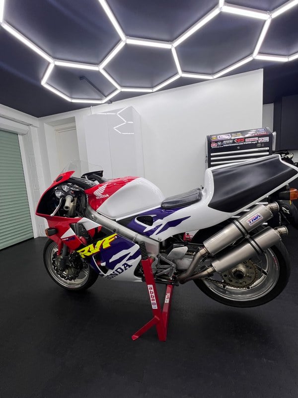 1996 Honda RVF - 2 1996 Honda RVF - 2