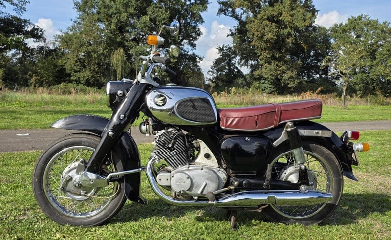 1960 Honda Dream - 2 1960 Honda Dream - 2