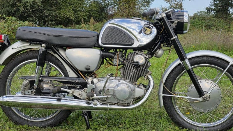 1966 Honda CB 72 - 2 1966 Honda CB 72 - 2