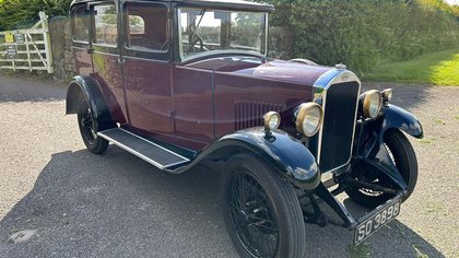 1929 Humber 9/28 Saloon with Smokers Light Charming Vintage