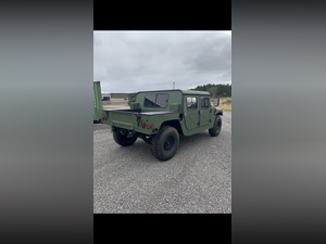 1986 Immaculate military HUMVEE For Sale (picture 1 of 5)