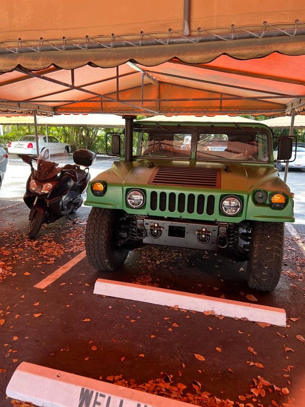 2004 Hummer H1 - 1 2004 Hummer H1 - 1