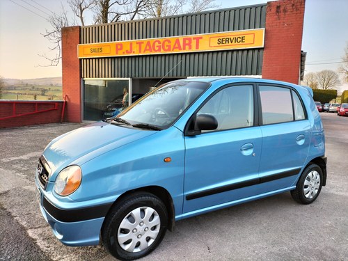 2002 Hyundai Amica Si 5-Door, AUTOMATIC with only 17,000 miles VENDUTO