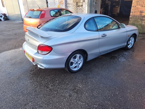 2001 Hyundai Coupe