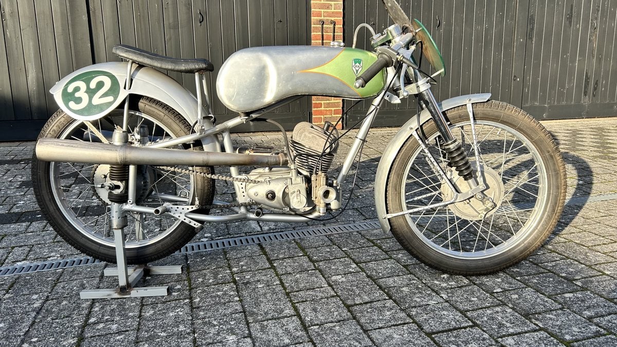 Ifa 125 1951 IFA DKW RT 125 Racer Evocation Multicolorido em Reino Unido - À ...