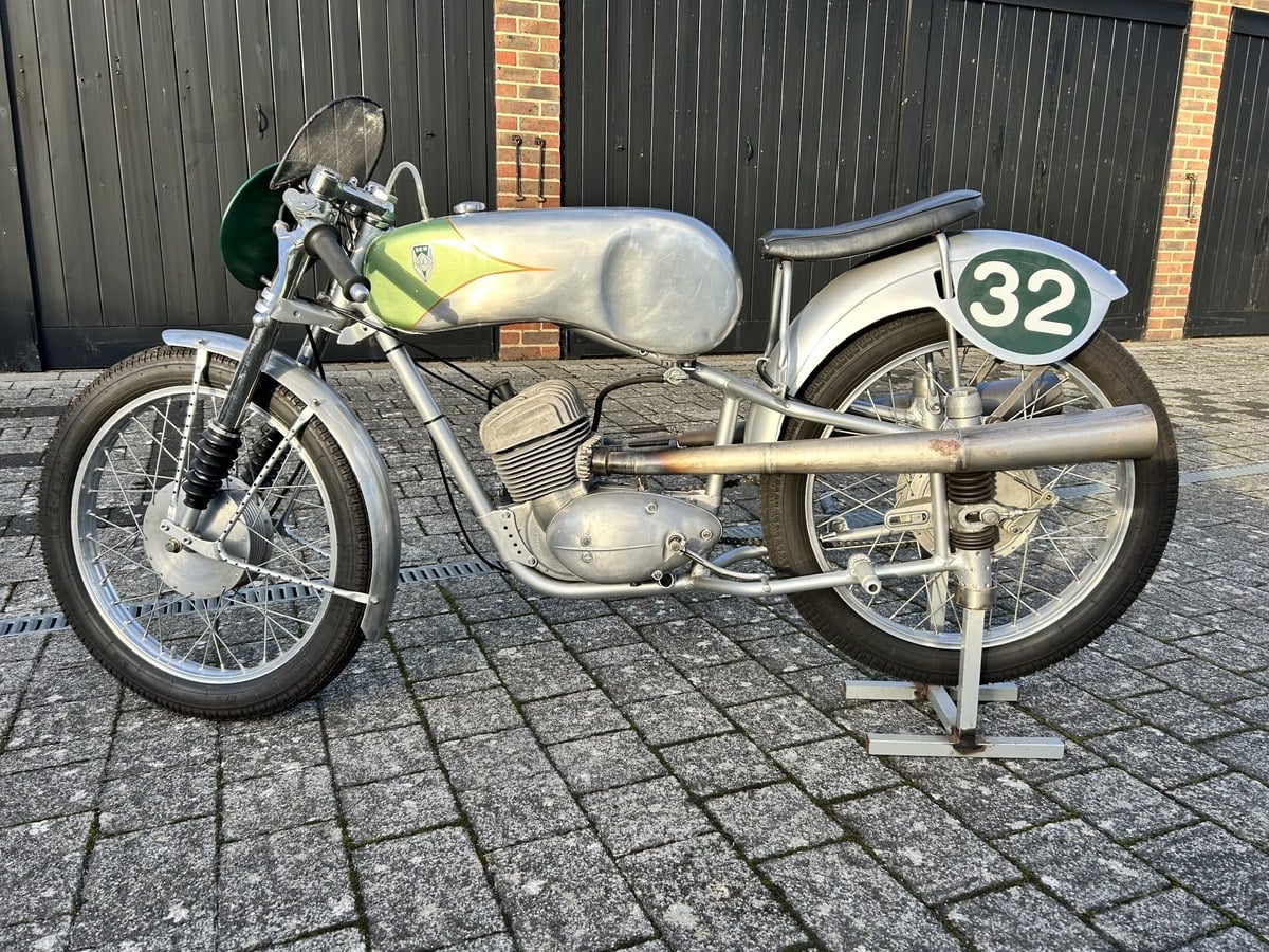 Ifa 125 1951 IFA DKW RT 125 Racer Evocation Flerfärgad i Storbritannien - Till ...